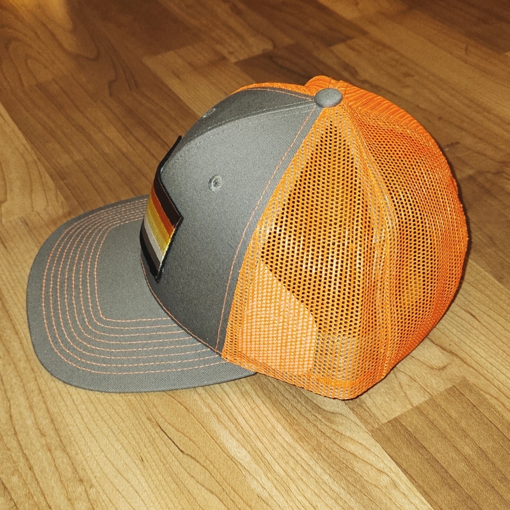 Bear Pride hat - Picture 4 of 8